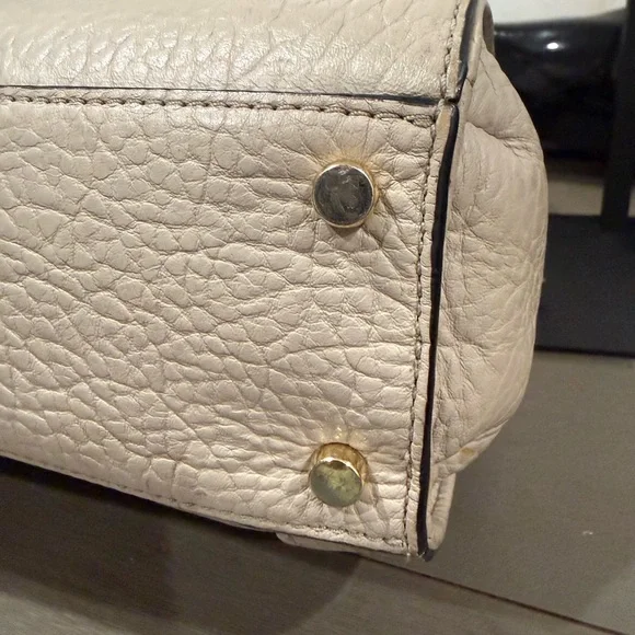 Kate Spade Perri Lane Lynn Tote Ivory Leather
Very Gently Used - Picture 7 of 8